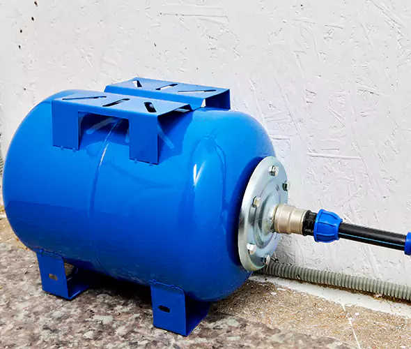 Expert Plumber for Well Pressure Tank Replacement in Marina, CA: Schedule Affordable Tank Replacement Services with Us